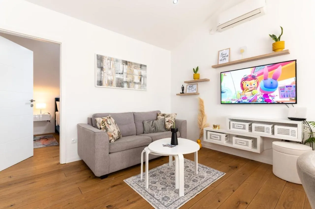 Little Gem Apartment Trogir