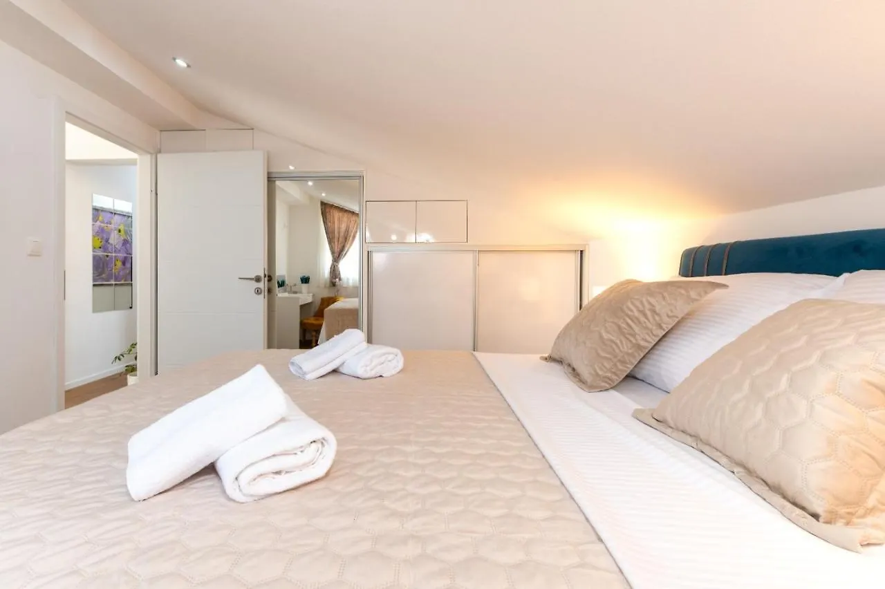 Little Gem Apartment Trogir